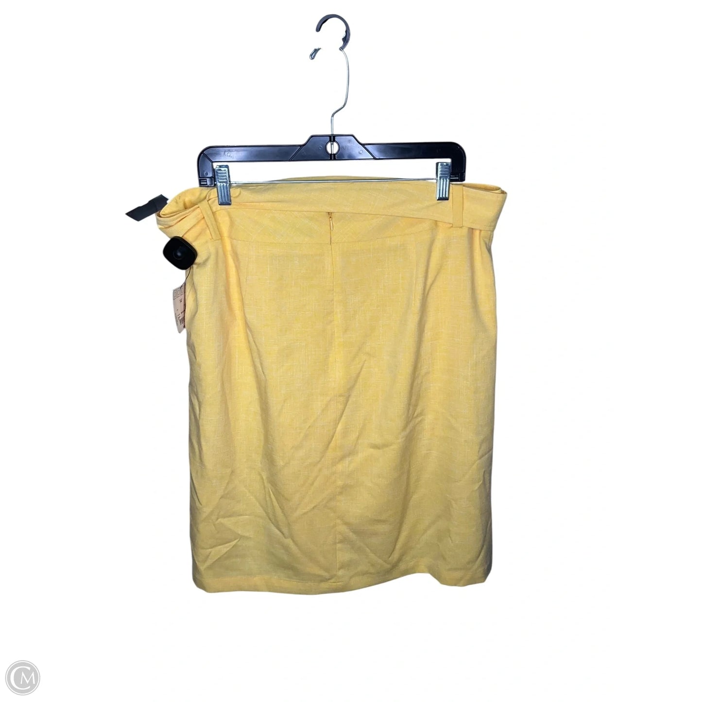 Skirt Mini & Short By Liz Claiborne In Yellow, Size: 14