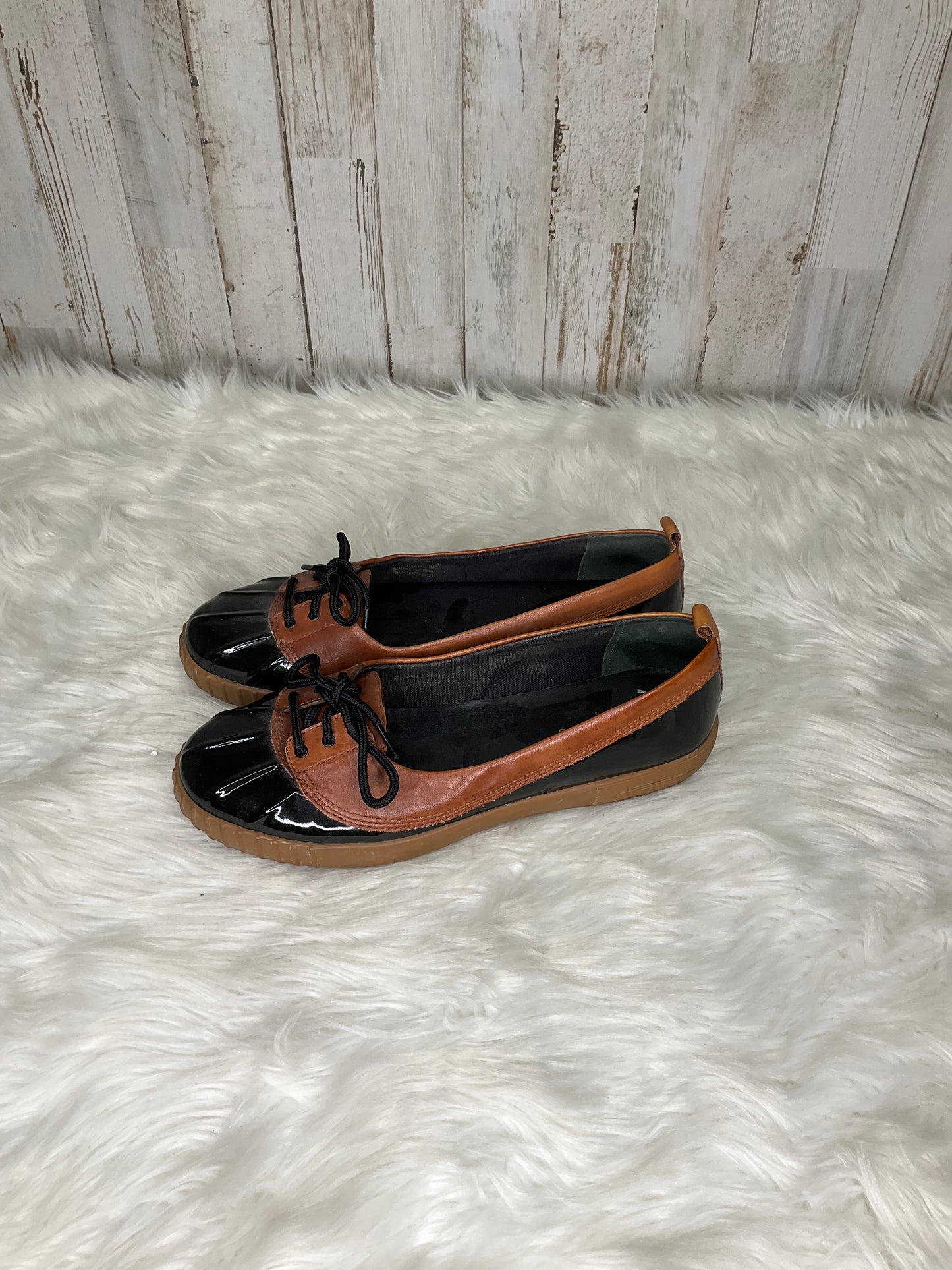 Shoes Flats By Cole-haan Size: 10
