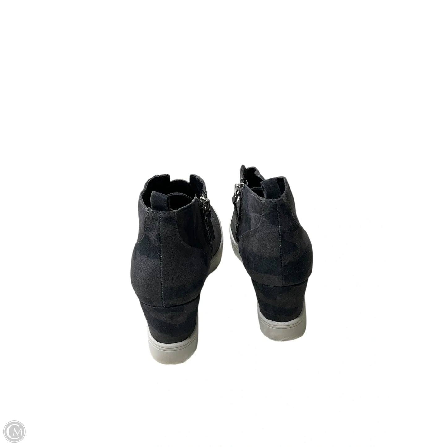 Shoes Heels Wedge By Mia In Camouflage Print, Size: 9