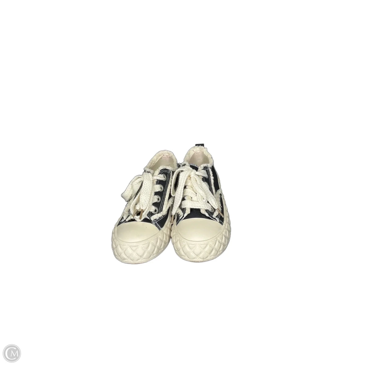 Shoes Sneakers By Clothes Mentor In Black, Size: 7
