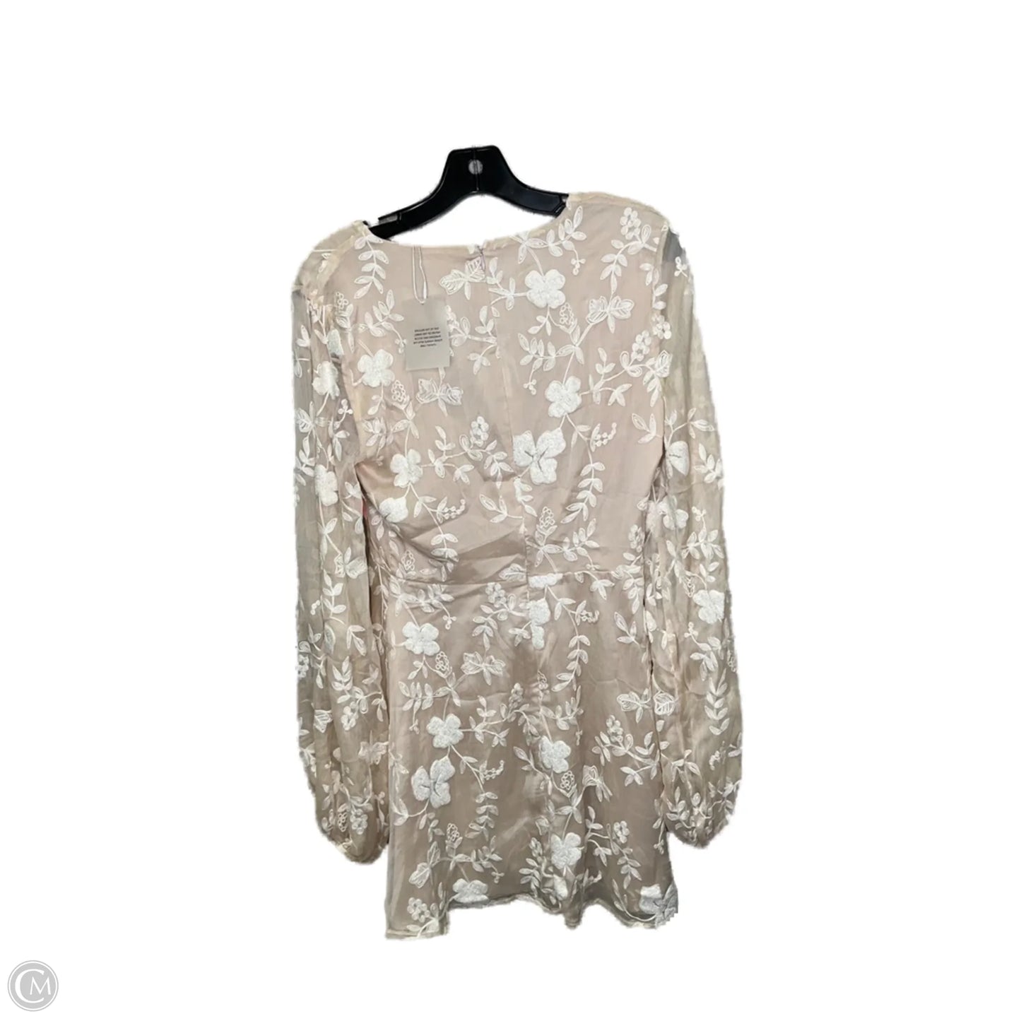 Dress Casual Short By Tularosa In Cream, Size: S