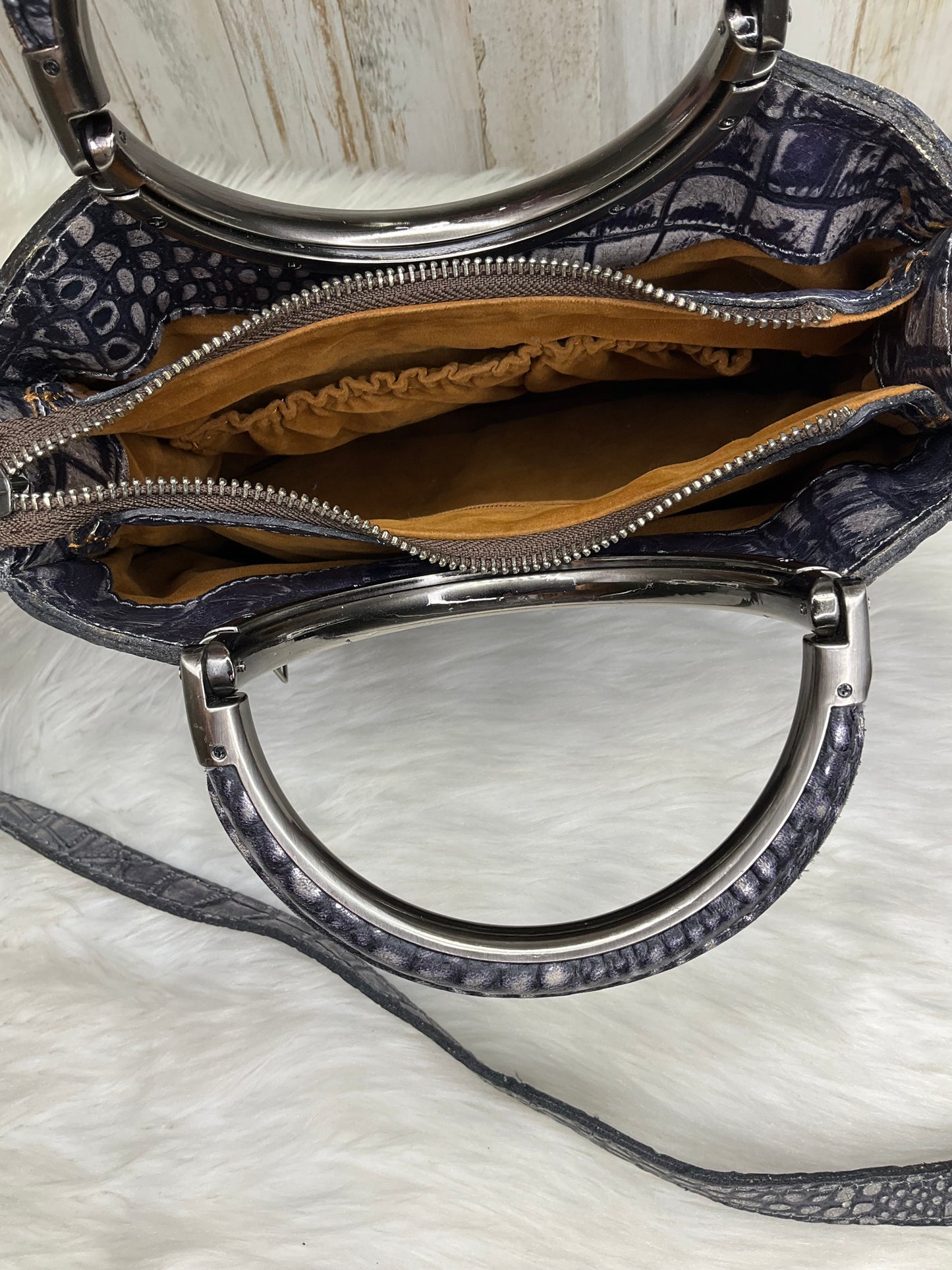 Handbag Designer By Patricia Nash Size: Medium