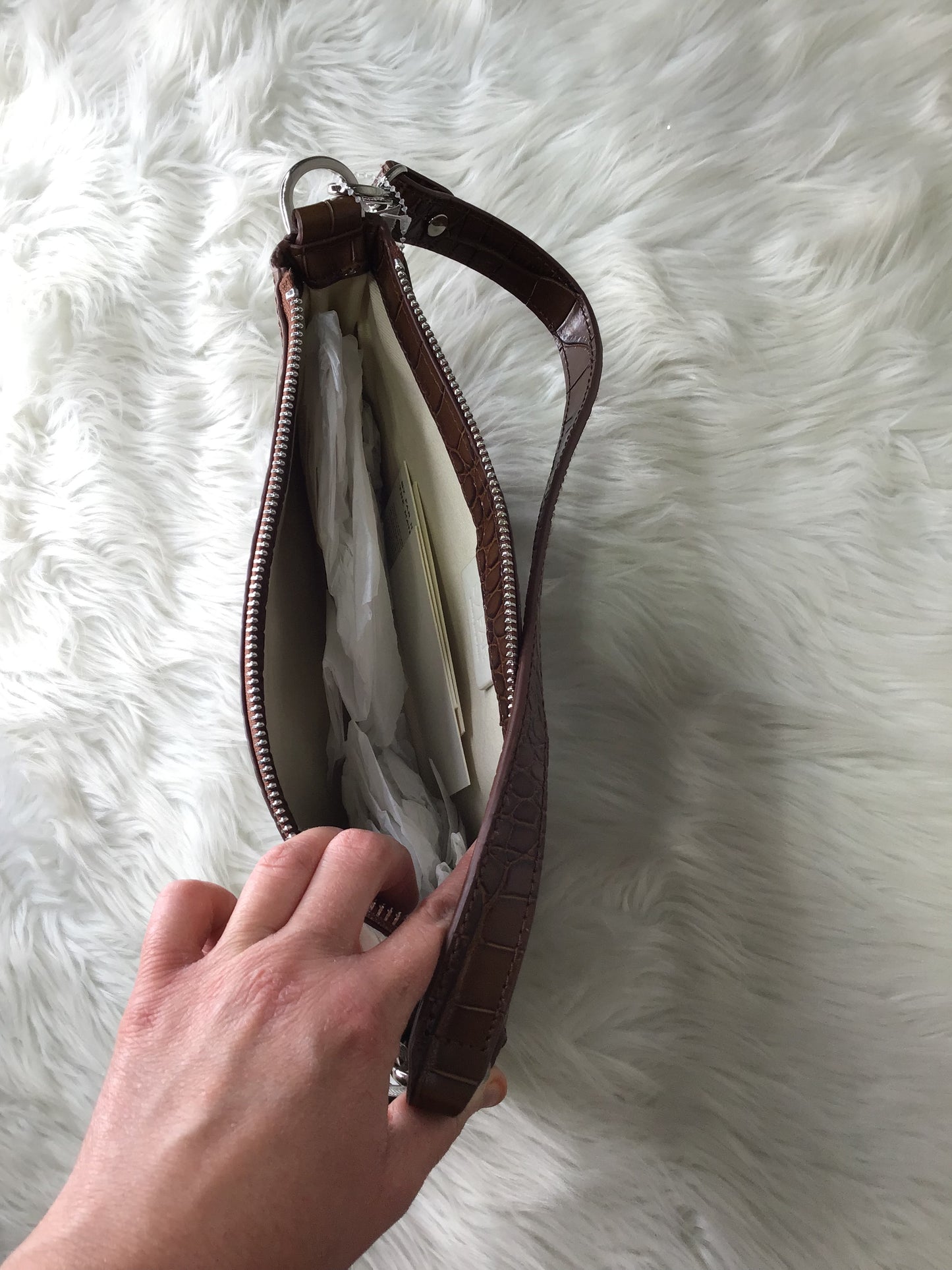 Handbag By Cma Size: Small