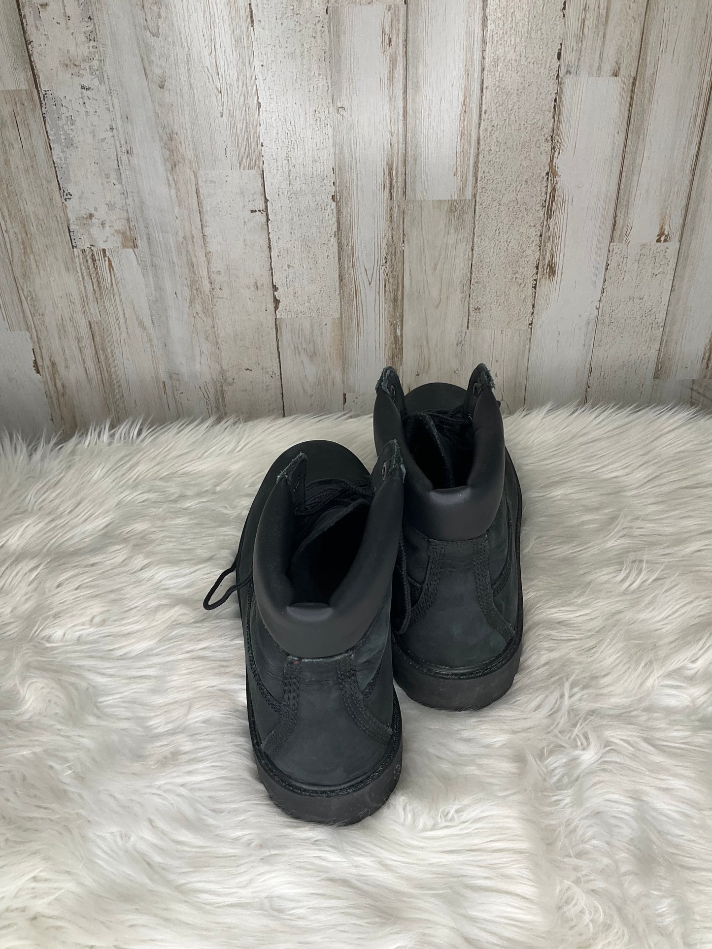 Boots Ankle Flats By Timberland Size: 6