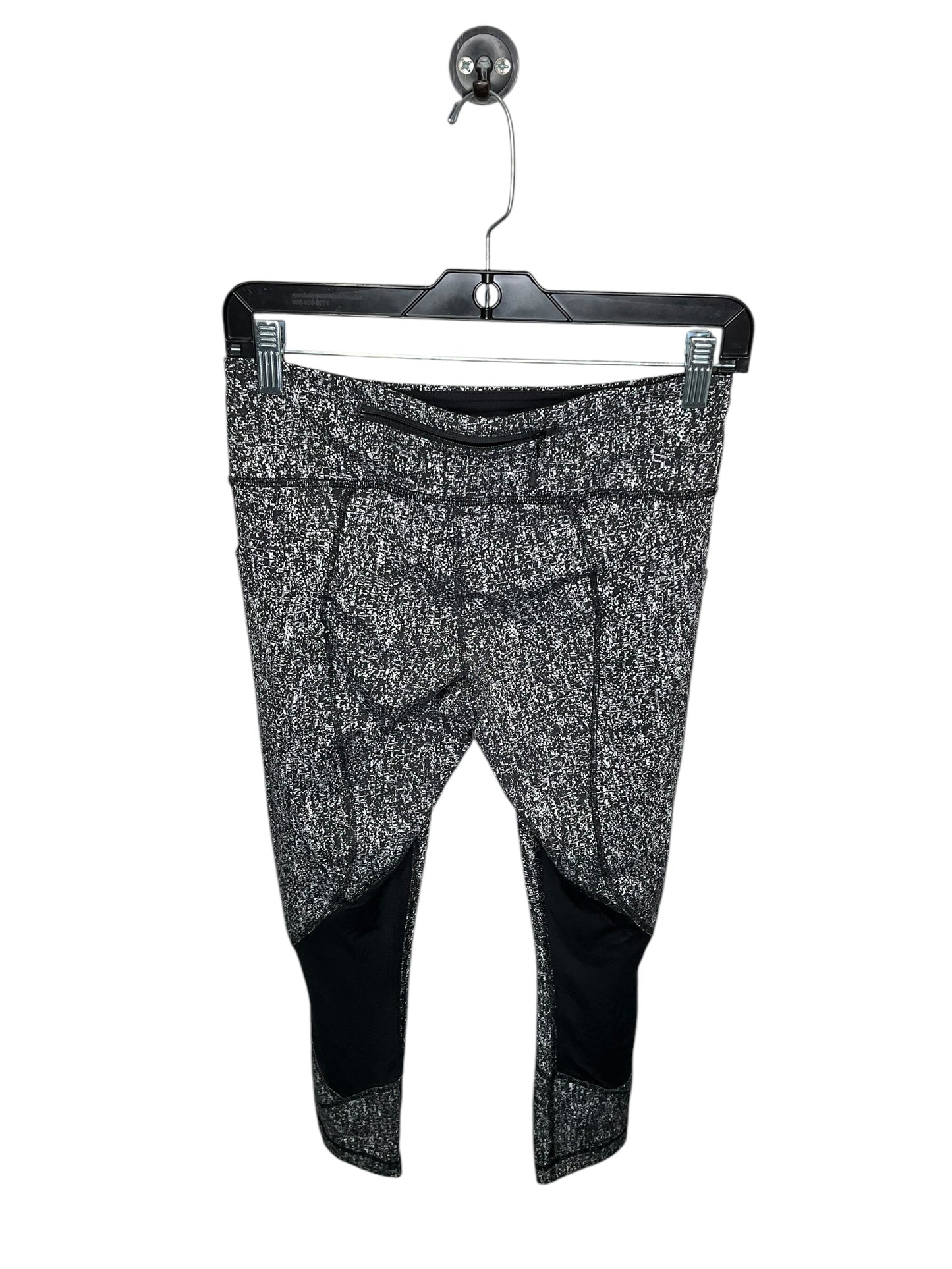 Athletic Leggings By Lululemon In Black & Grey, Size: 6