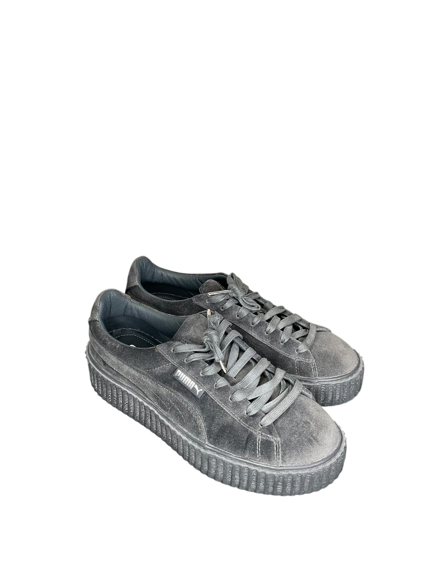 Shoes Sneakers By Puma In Grey, Size: 8.5