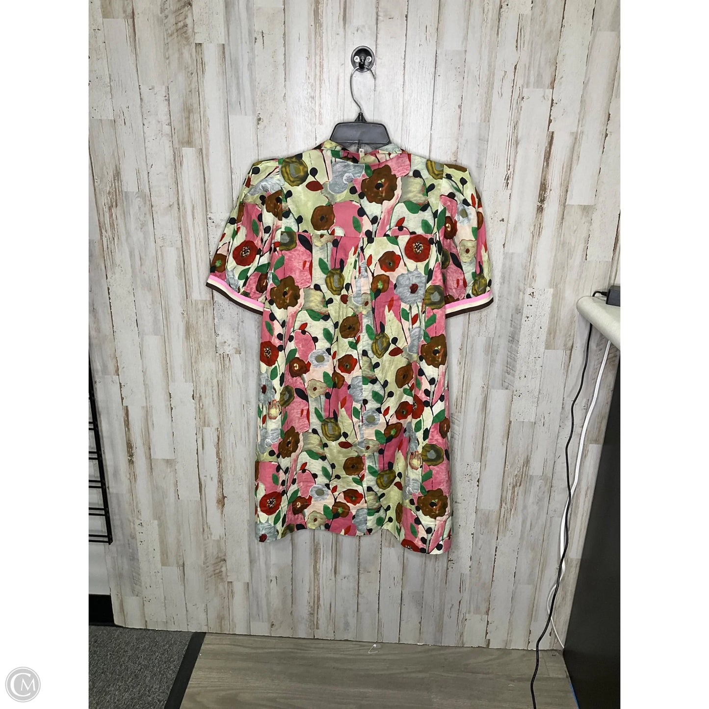 Dress Casual Short By Entro In Multi-colored, Size: M