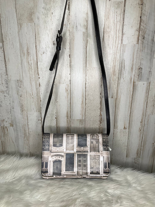 Crossbody Designer By Patricia Nash  Size: Medium