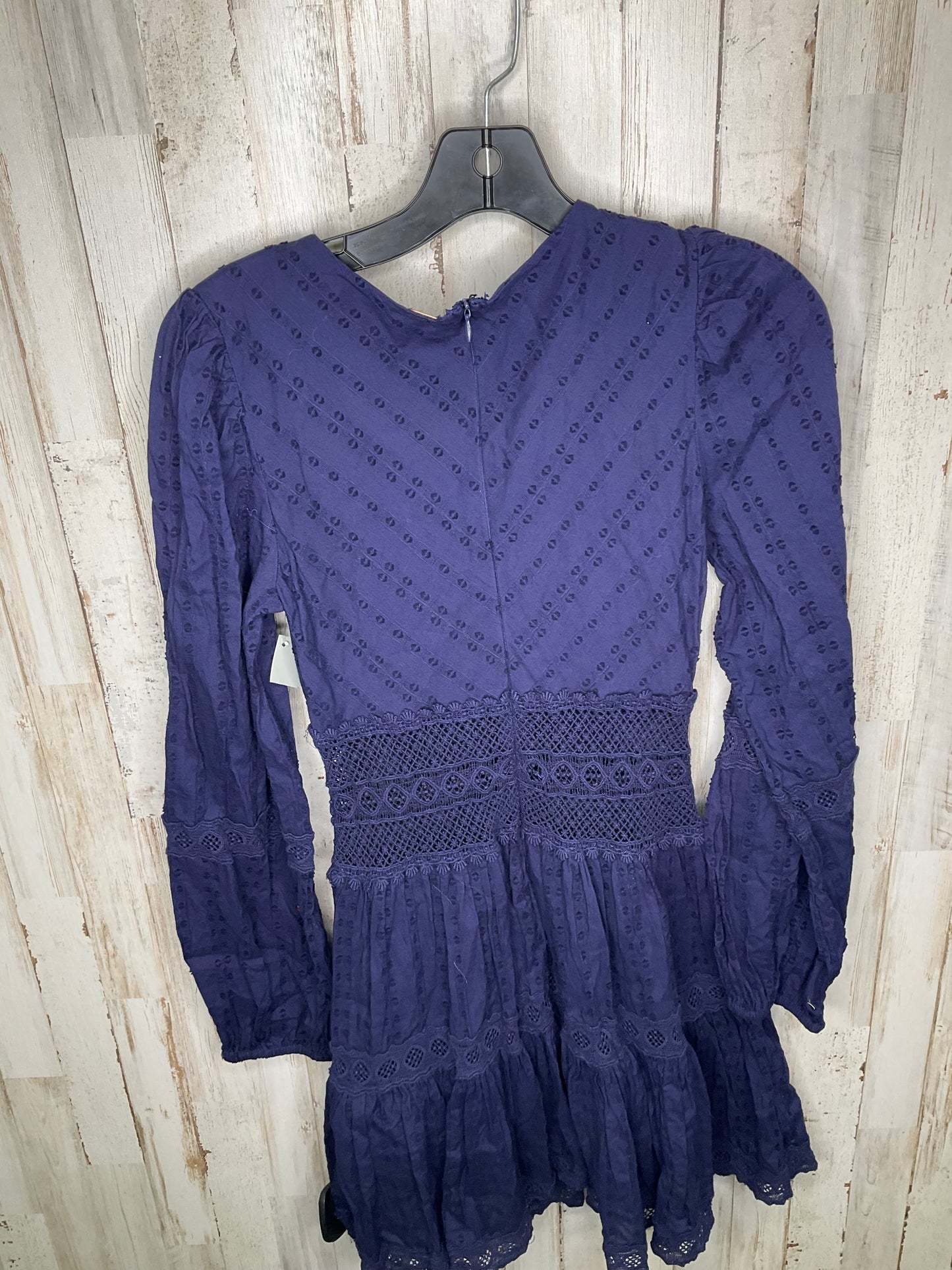 Dress Casual Short By Free People  Size: S