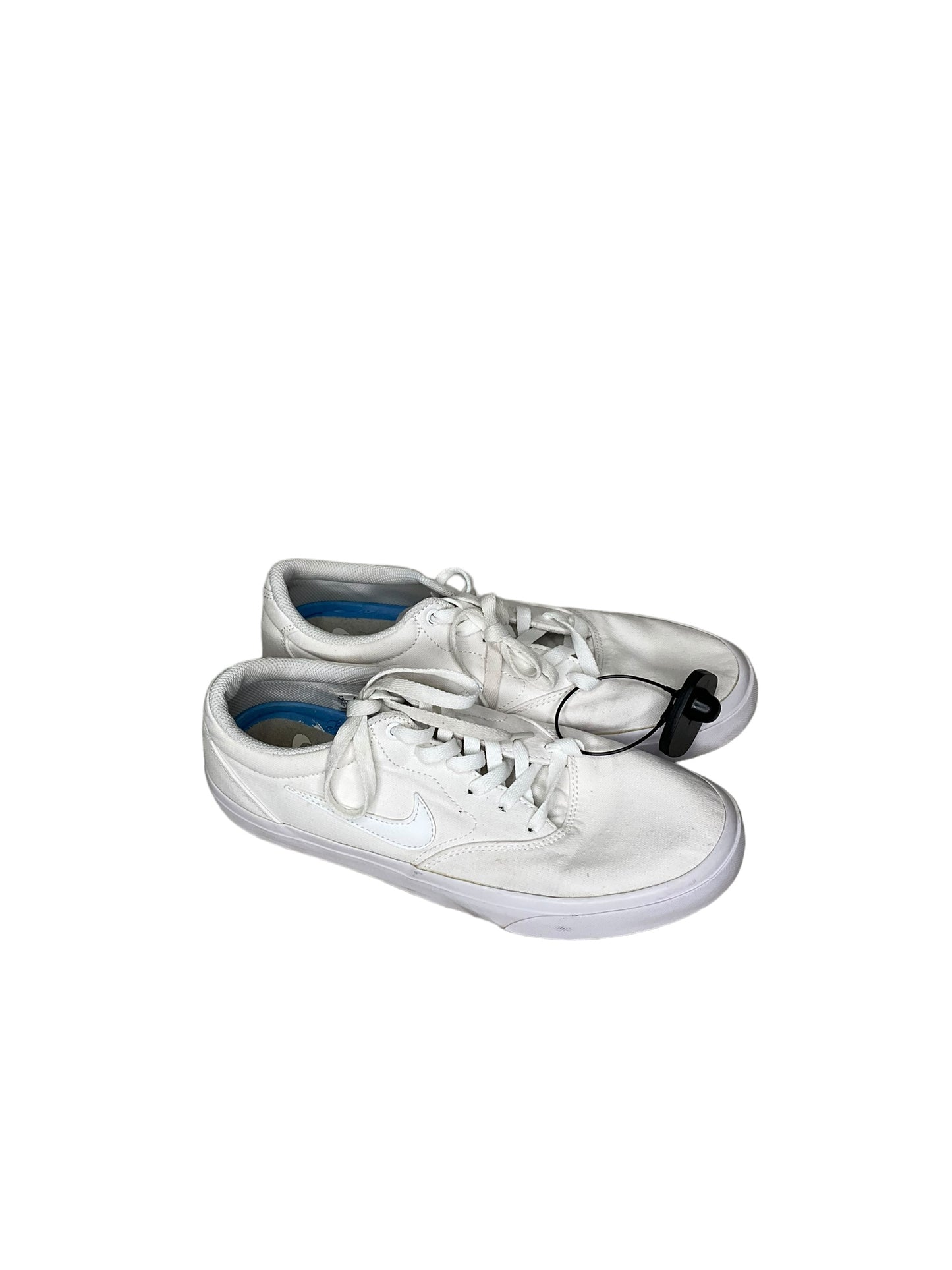 Shoes Sneakers By Nike In White, Size: 9.5