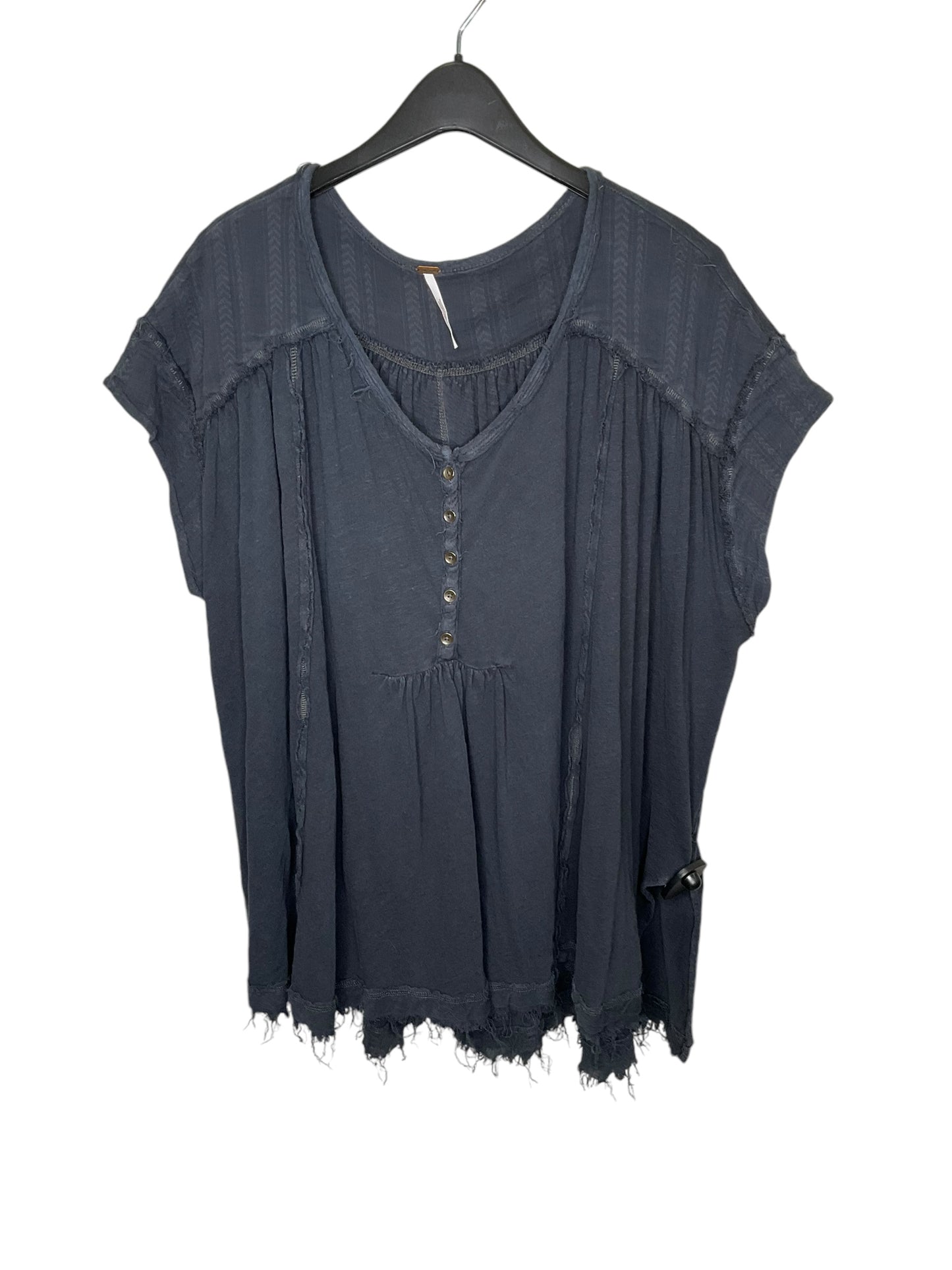 Top Short Sleeve By Free People In Grey, Size: M