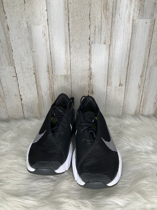 Shoes Athletic By Nike  Size: 7.5