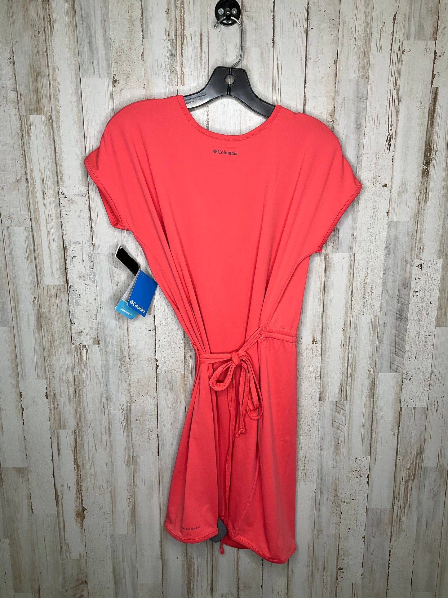 Peach Athletic Dress Columbia, Size S