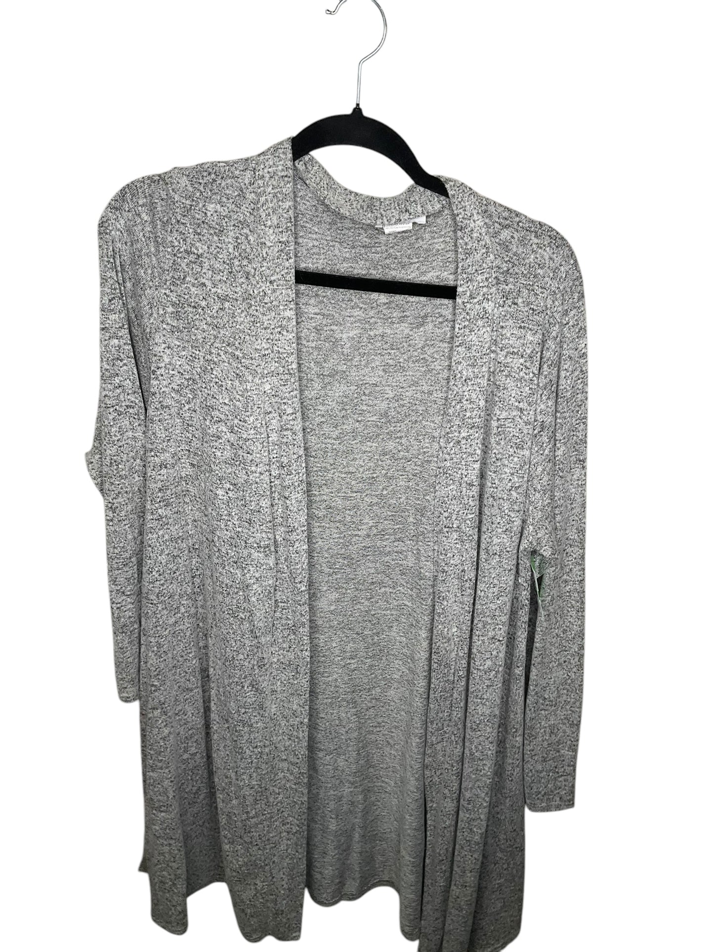 Cardigan By Clothes Mentor In Grey, Size: 2x