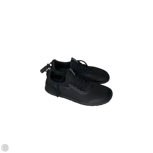 Shoes Athletic By Clothes Mentor In Black, Size: 7