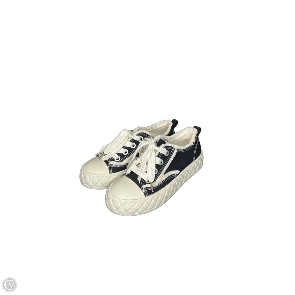 Shoes Sneakers By Clothes Mentor In Black, Size: 7
