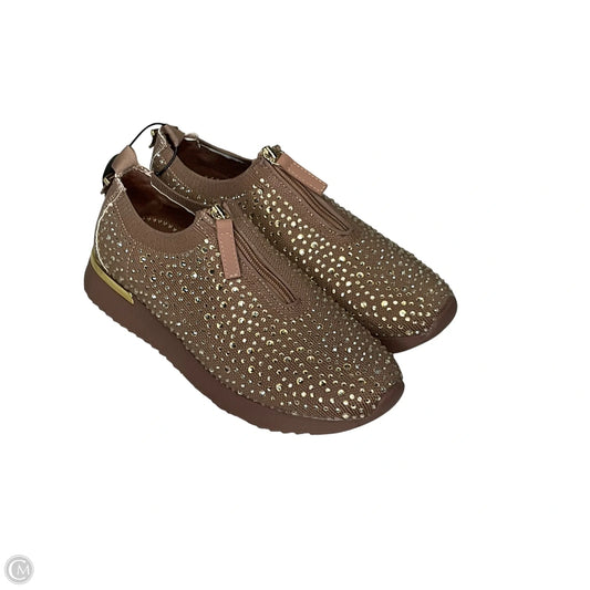 Shoes Sneakers By Clothes Mentor In Brown & Gold, Size: 7.5
