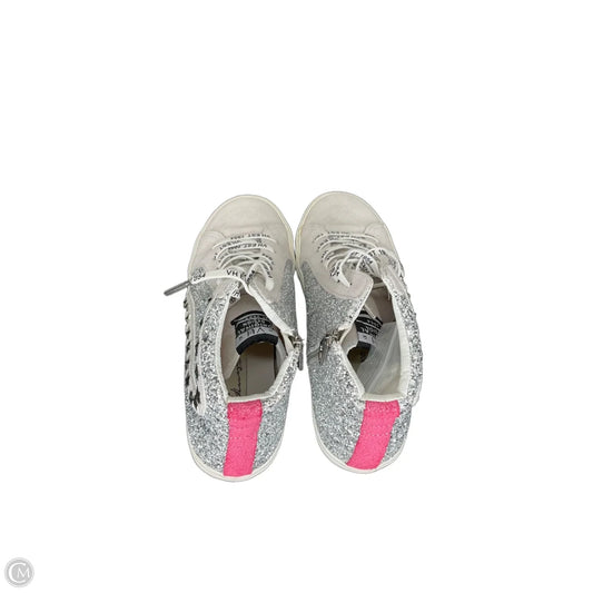 Shoes Sneakers By Vintage Havana In Silver, Size: 10