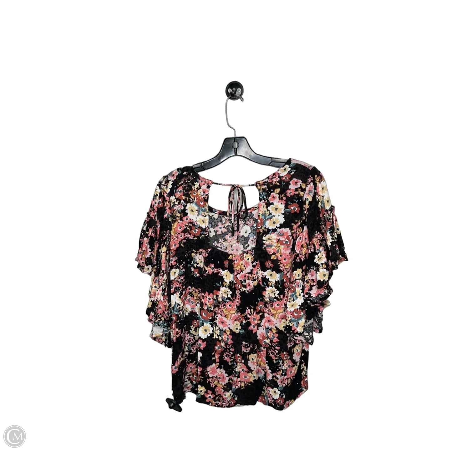 Top Short Sleeve By Maurices In Floral Print, Size: M