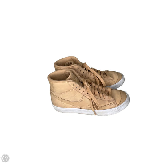 Shoes Athletic By Nike Apparel In Cream, Size: 7.5