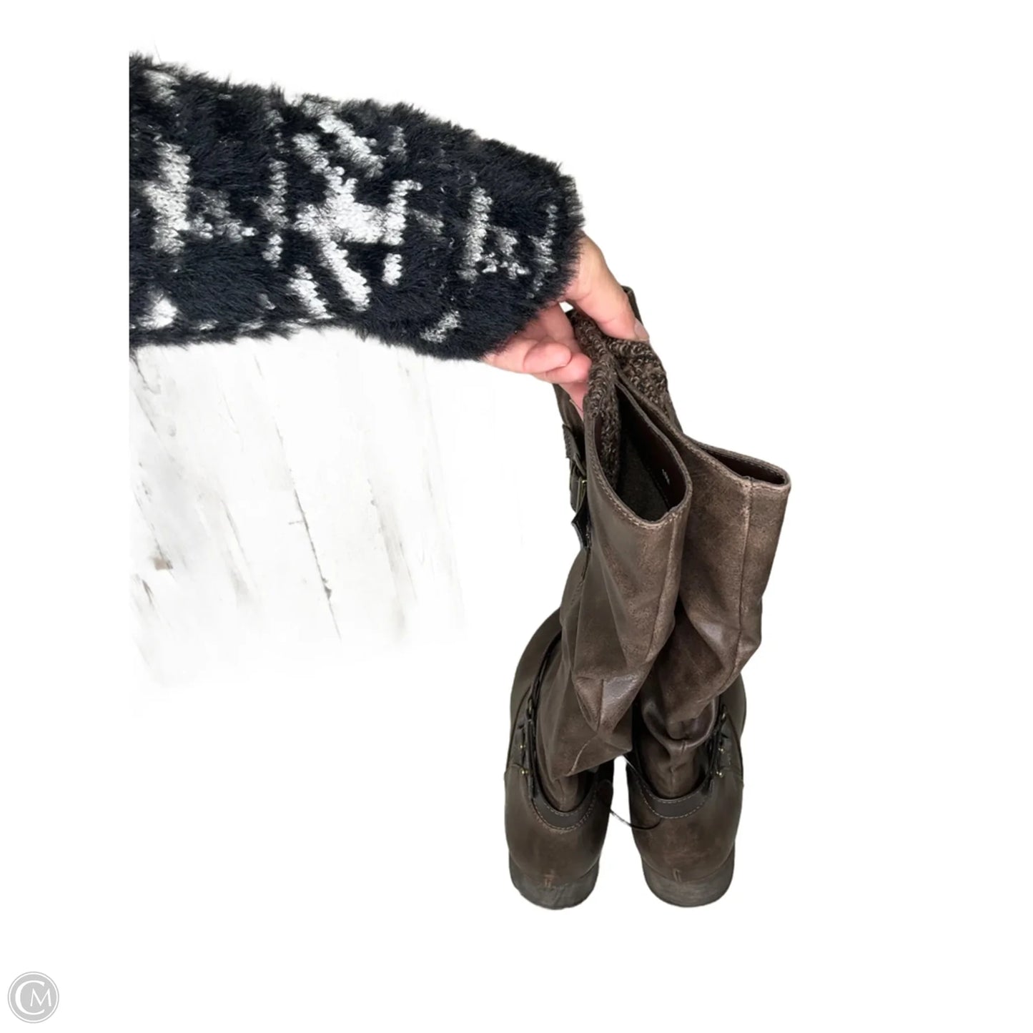 Boots Mid-calf Flats By Clothes Mentor In Brown, Size: 10