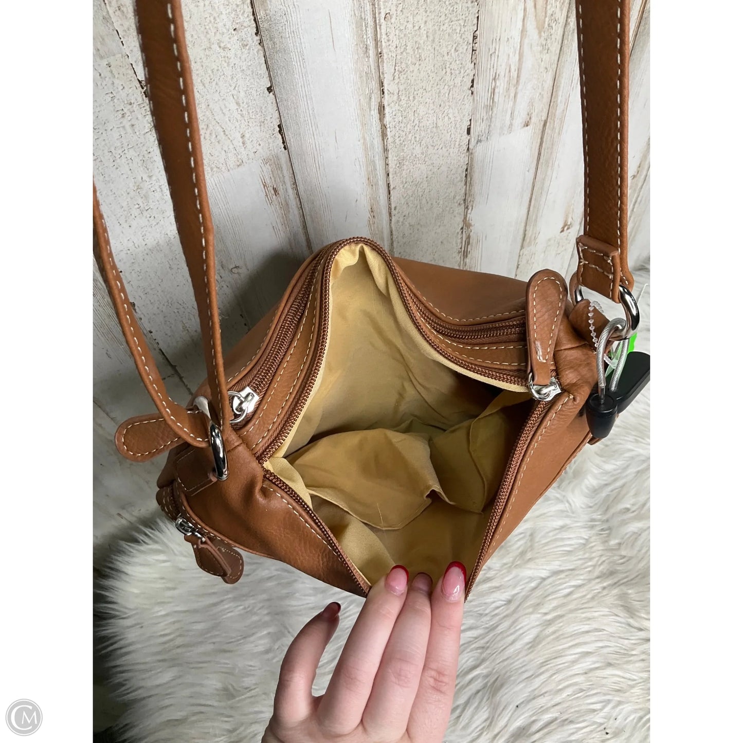 Crossbody By Stone Mountain, Size: Medium