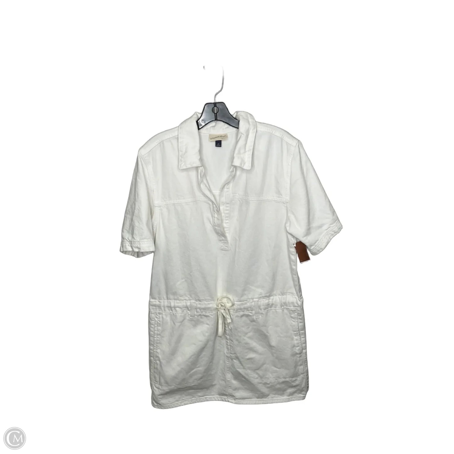 Dress Casual Short By Universal Thread In White Denim, Size: M