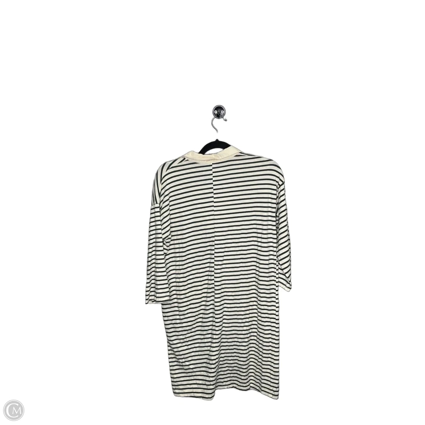 Dress Casual Short By Tuckernuck In Green & Tan, Size: M