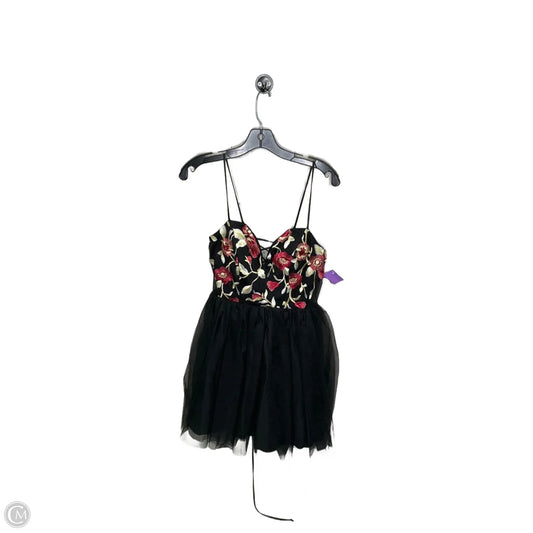 Dress Casual Short By Clothes Mentor In Black, Size: L