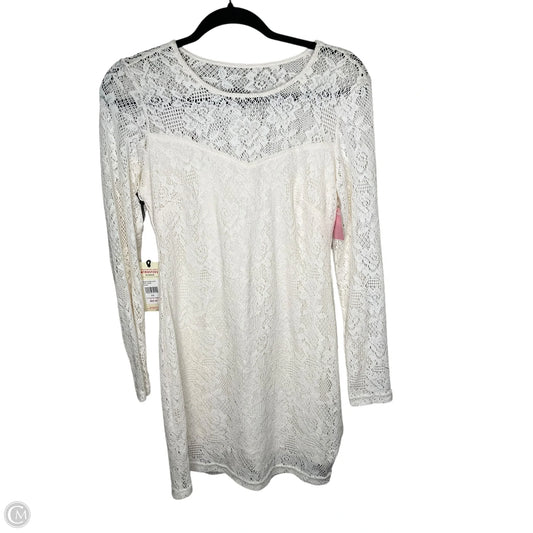 Dress Casual Short By Clothes Mentor In Cream, Size: Xs