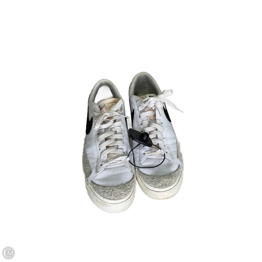 Shoes Sneakers By Nike In White, Size: 9.5