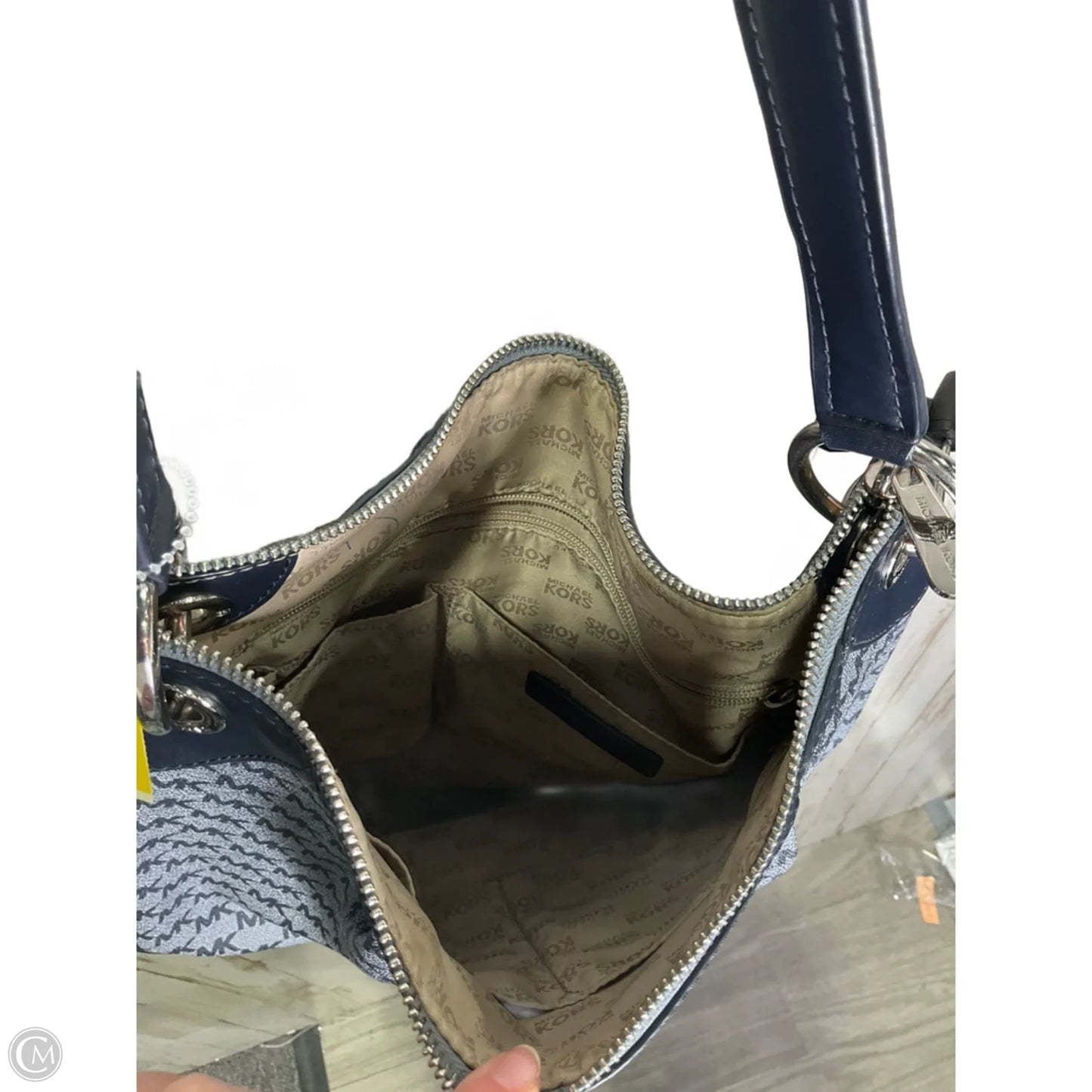 Handbag Designer By Michael Kors, Size: Medium