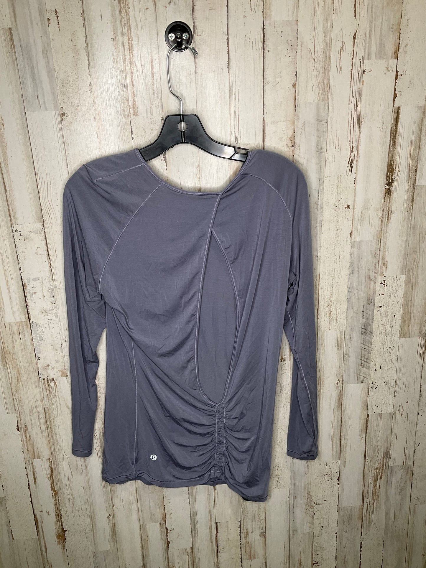 Athletic Top Long Sleeve Crewneck By Lululemon  Size: 4